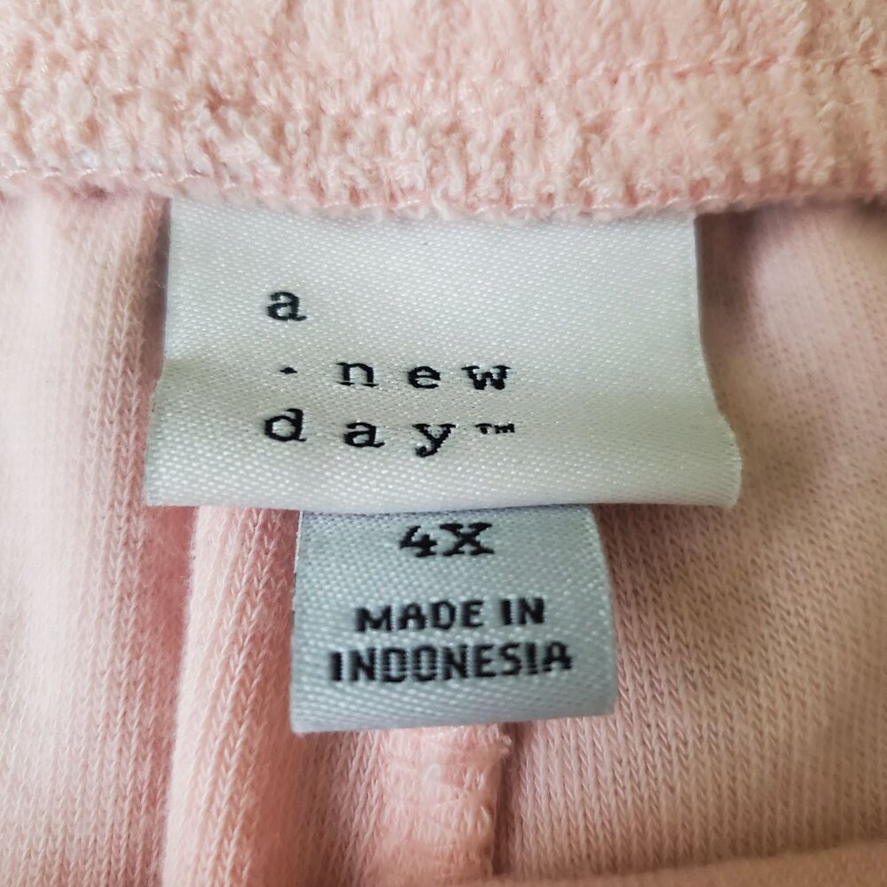 A new day womens shorts size 4X pink color solid Terrycloth Pull-on mid waist - Picture 7 of 9